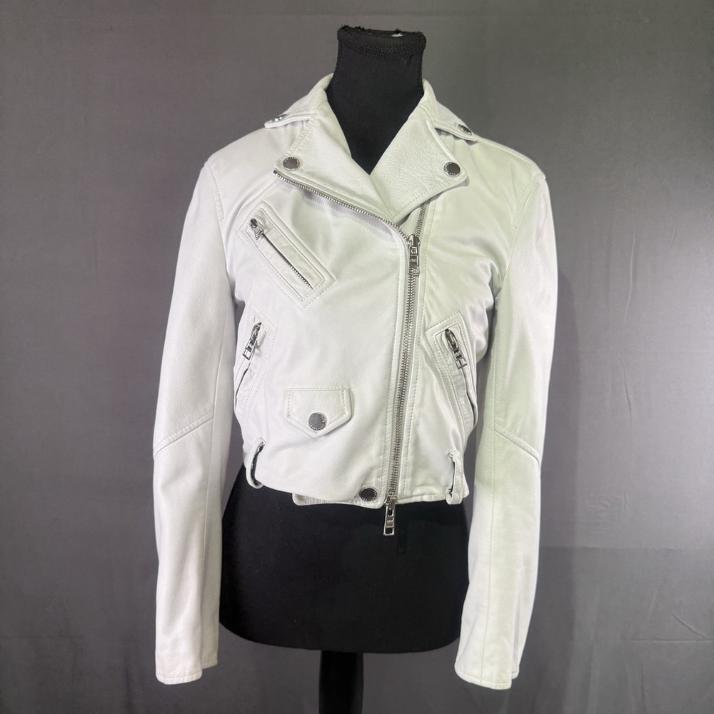The Arrivals Jacket Women S Vader Lambskin Leather Crop Moto Quiet Luxury Ivory